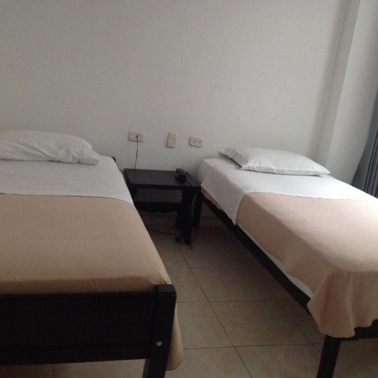 Hotel Calamo Plaza Pitalito Δωμάτιο φωτογραφία